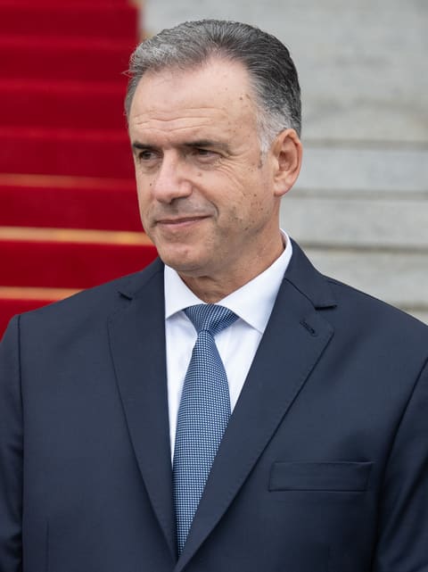 Retrato de Yamandú Orsi